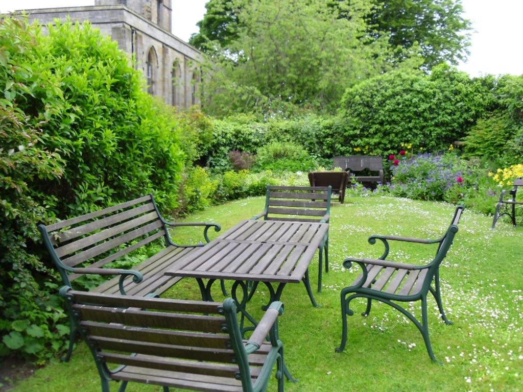 The Old Vicarage Bed & Breakfast Belford Exterior photo